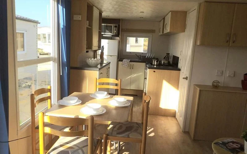 Salón de la mobil home de ocasión Delta Tempo de 3 habitaciones